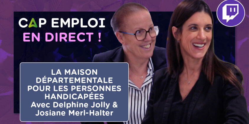 Delphine et Josiane souriantes