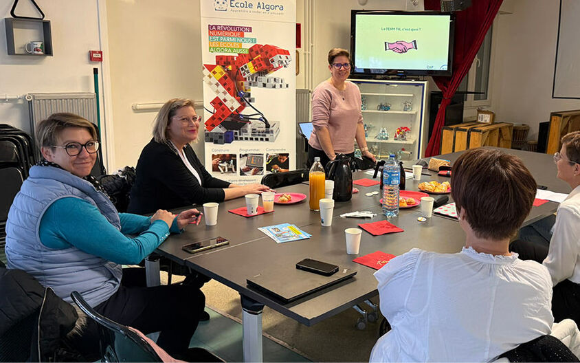 Le match parfait : 2 chargée de mission qui font leur présentation avec des bénéficiaires.